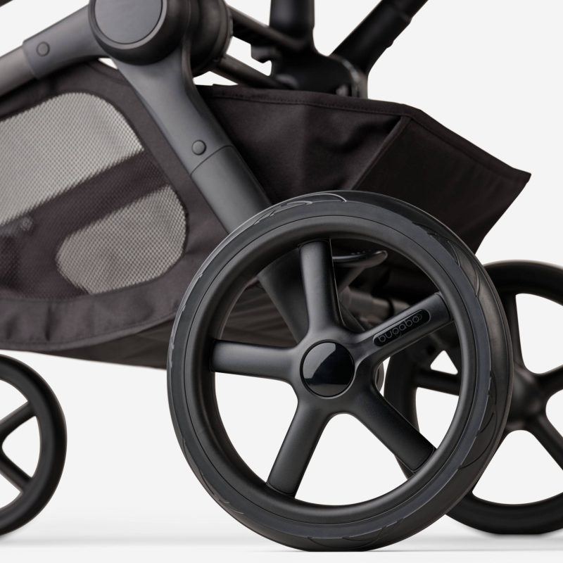 Bugaboo Kangaroo 2 in 1 tandem stroller black chassis midnight black fabrics midnight black sun canopy x PV007393 13 336a8346 0b48 446e 87f8 8bfc248a712c