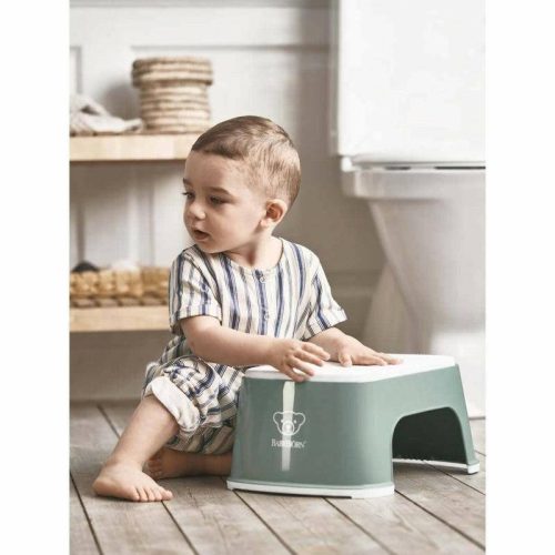 babybjorn step stool deep greenwhite traveling tikes 3