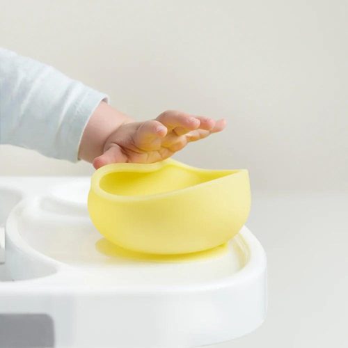 olababy silicone suction bowl with lid lemon traveling tikes 3