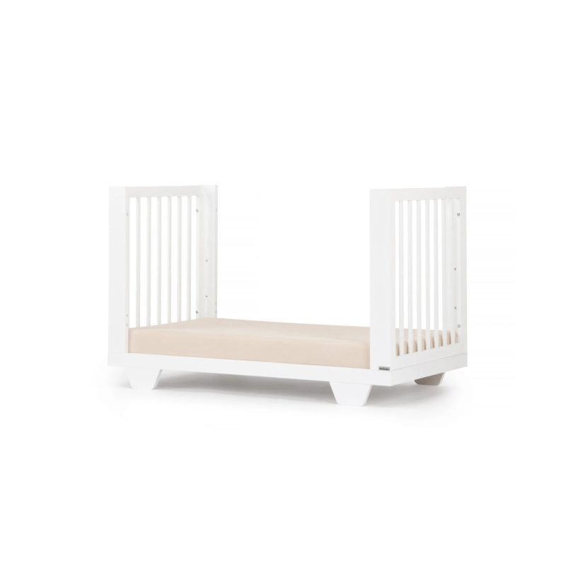 spirit 8 in 1 convertible crib white 650553