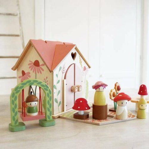 tender leaf rosewood cottage traveling tikes 3