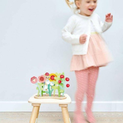 tender leaf toys flower bed traveling tikes 3